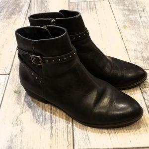 Lauren Ralph Lauren black leather boots sz 7.5